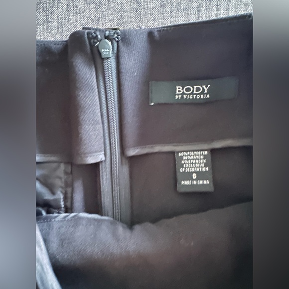 Body by Victoria’s tuxedo pants - Picture 5 of 10